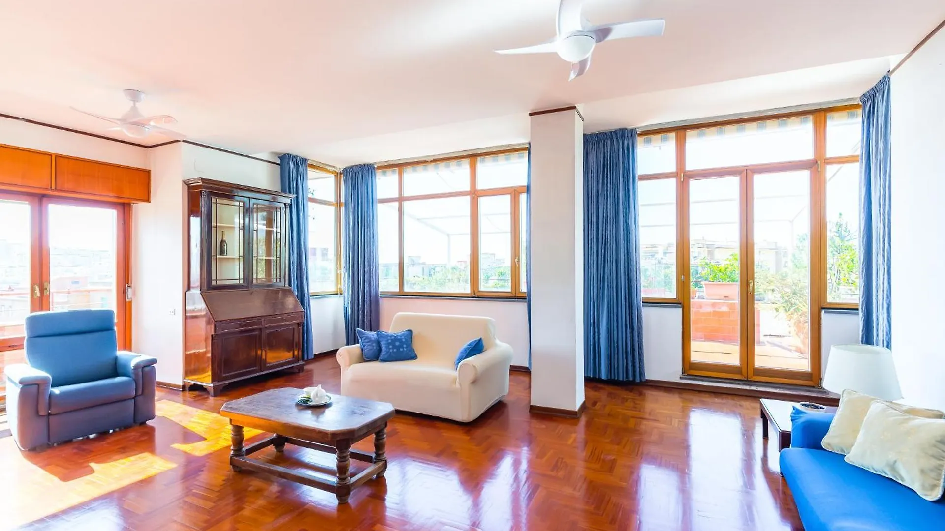 Terrazza 30 By Napoliapartments Апартаменты
